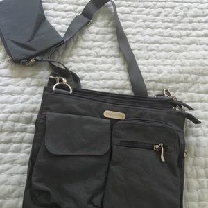 Bagallini- crossbody bag